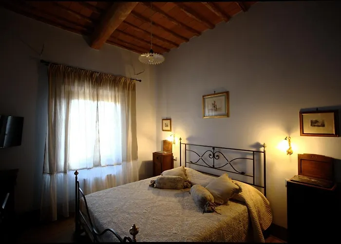 I Tre Poderi 1872 فندق مبيت وإفطار Treggiaia